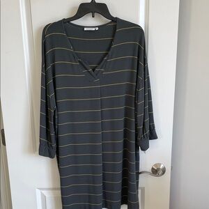 Masai women's gray with yellow stripe pull over Vneck jersey knit dress EUC